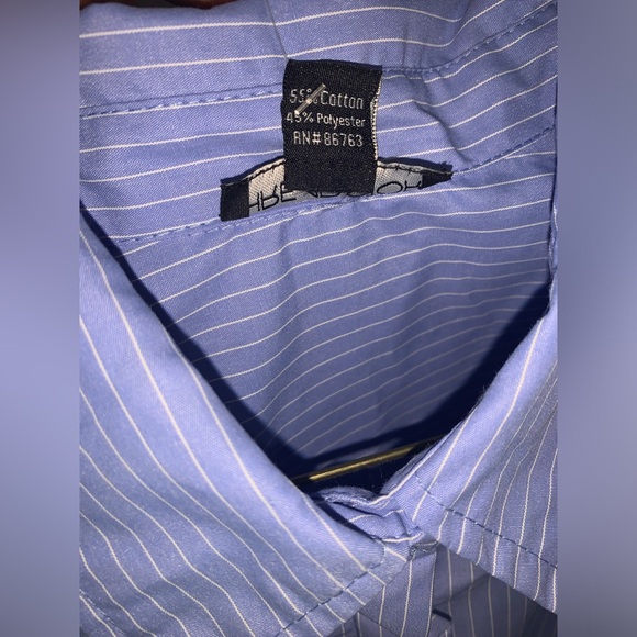 Women’s/Juniors Thread Story Striped Cropped Button Down Shirt Blue/White Large - Picture 3 of 5